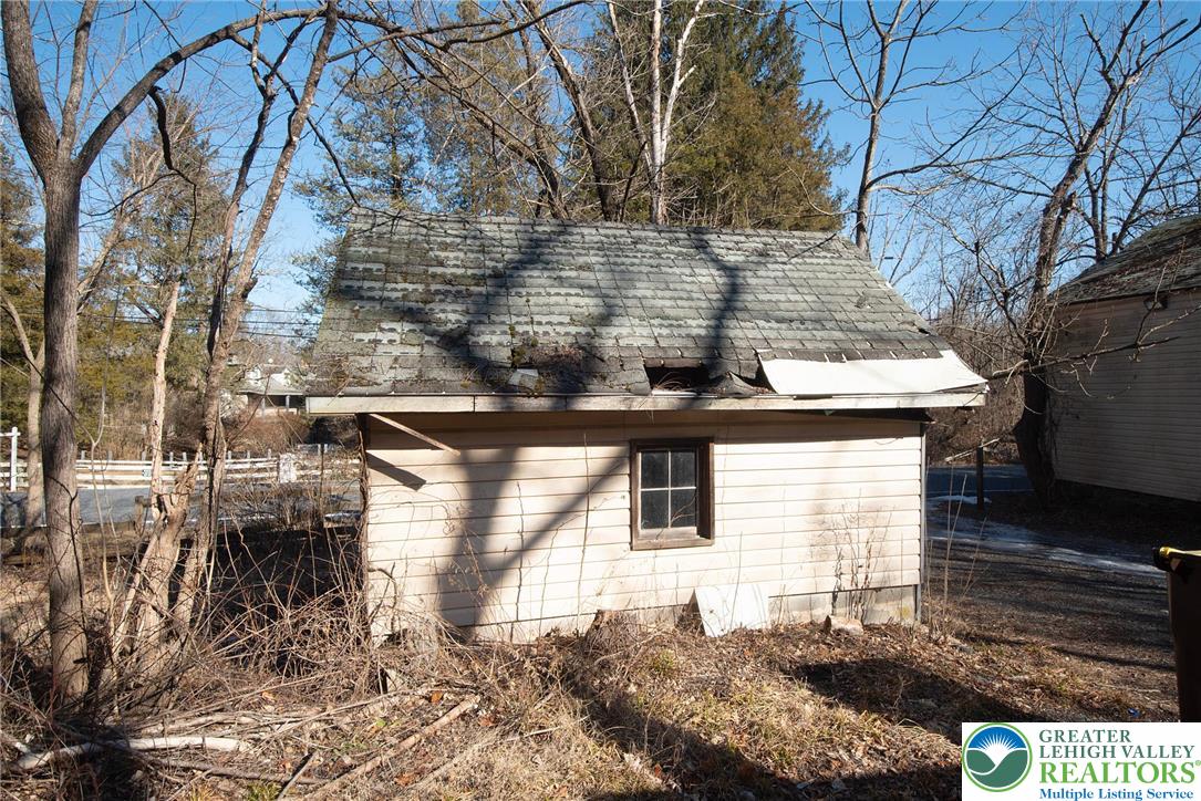 1025 Reihman Road Green Lane, PA 18054 - Photo 25 of 27