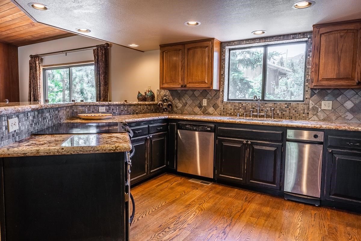 507 Monterey Pine Road Mammoth Lakes, CA 93546 - Photo 15 of 48 Gallery Image 15