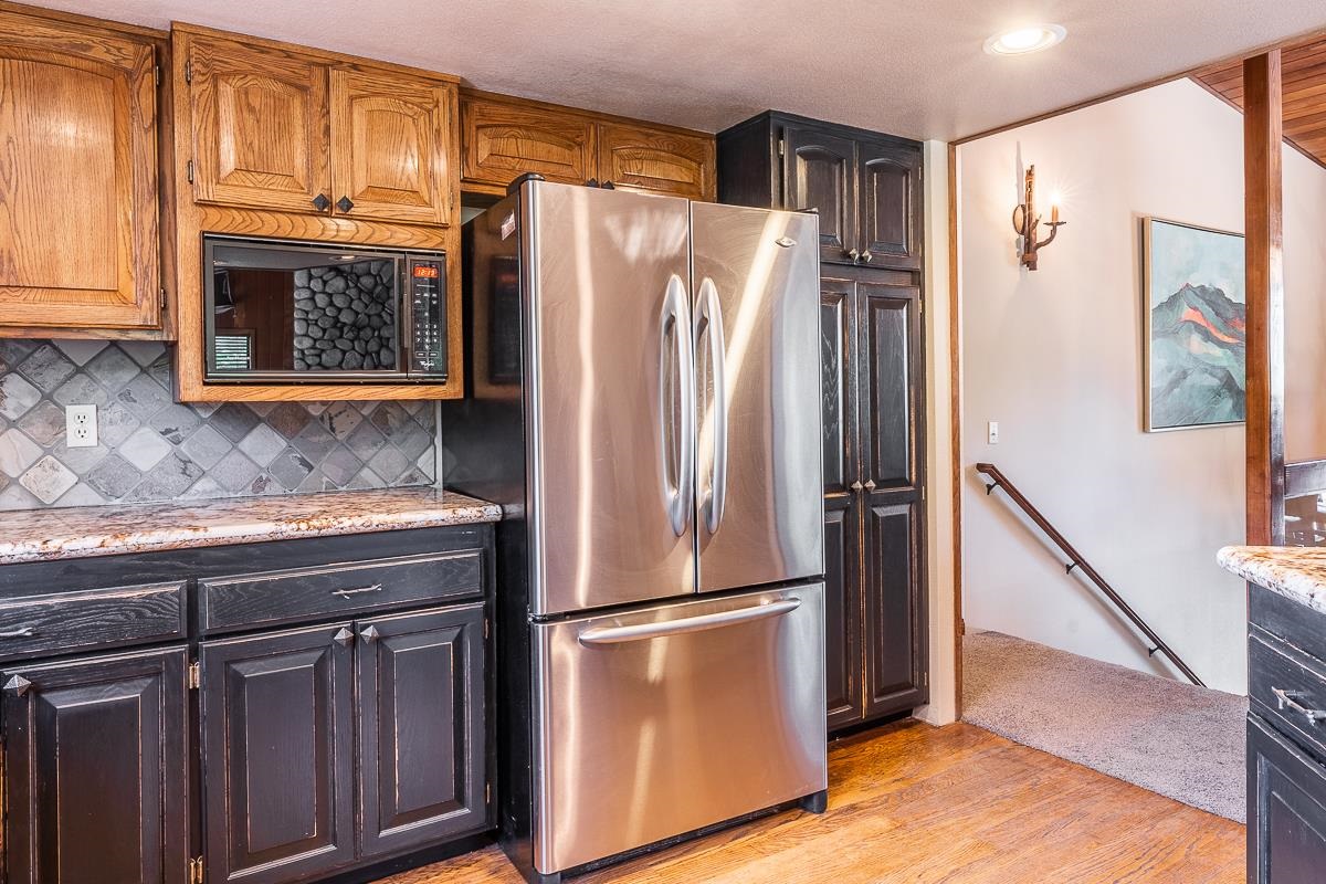 507 Monterey Pine Road Mammoth Lakes, CA 93546 - Photo 17 of 48 Gallery Image 17