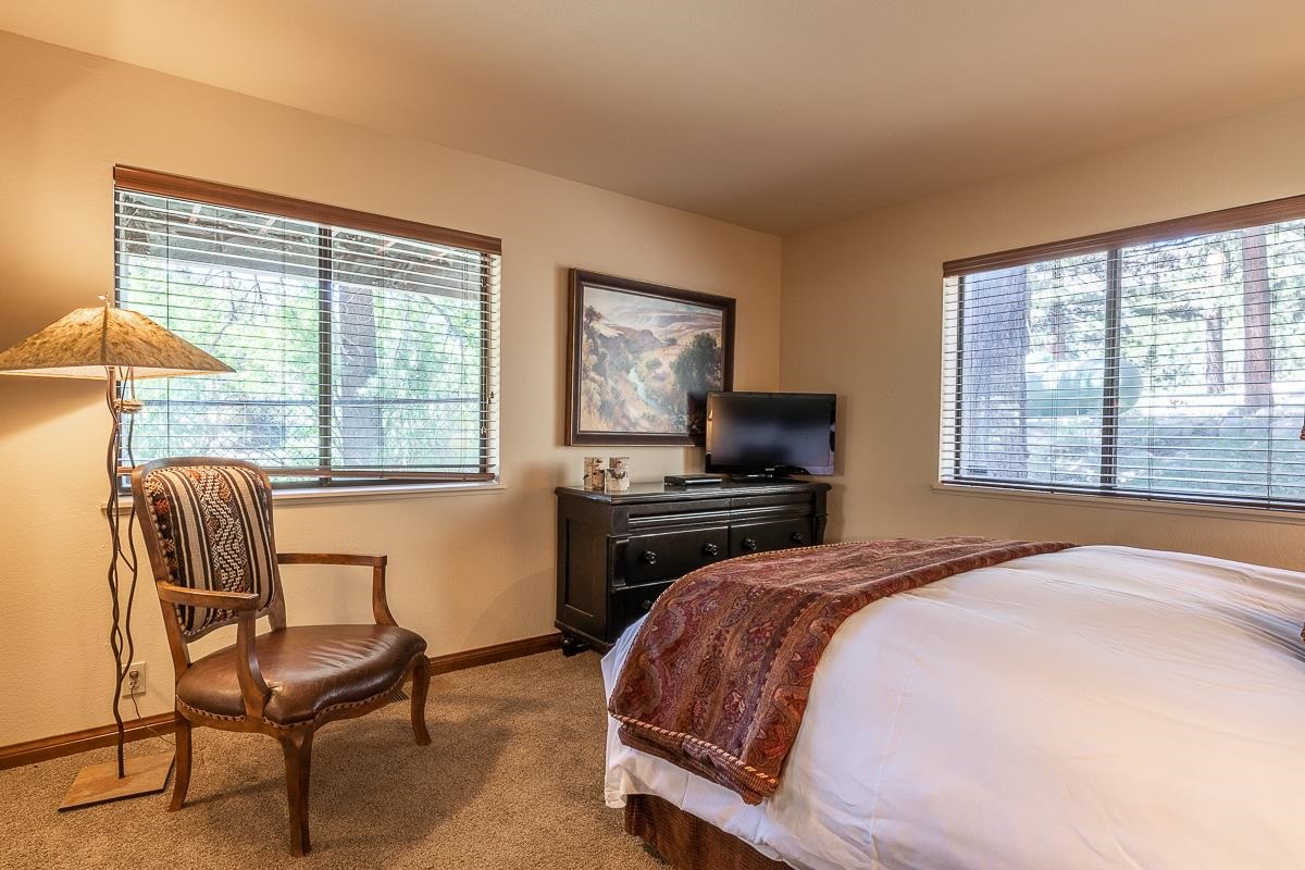 507 Monterey Pine Road Mammoth Lakes, CA 93546 - Photo 18 of 48 Gallery Image 18