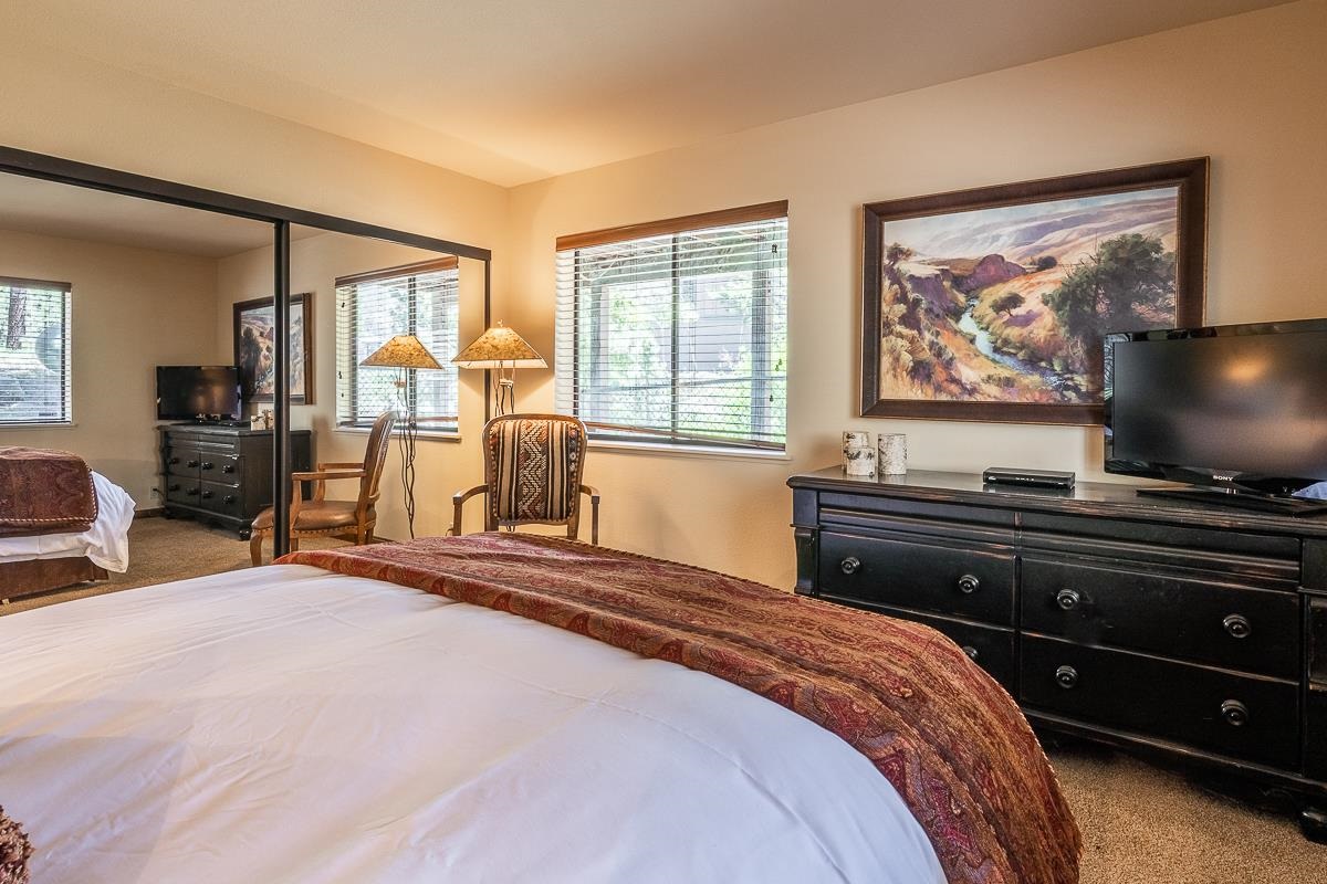 507 Monterey Pine Road Mammoth Lakes, CA 93546 - Photo 19 of 48 Gallery Image 19