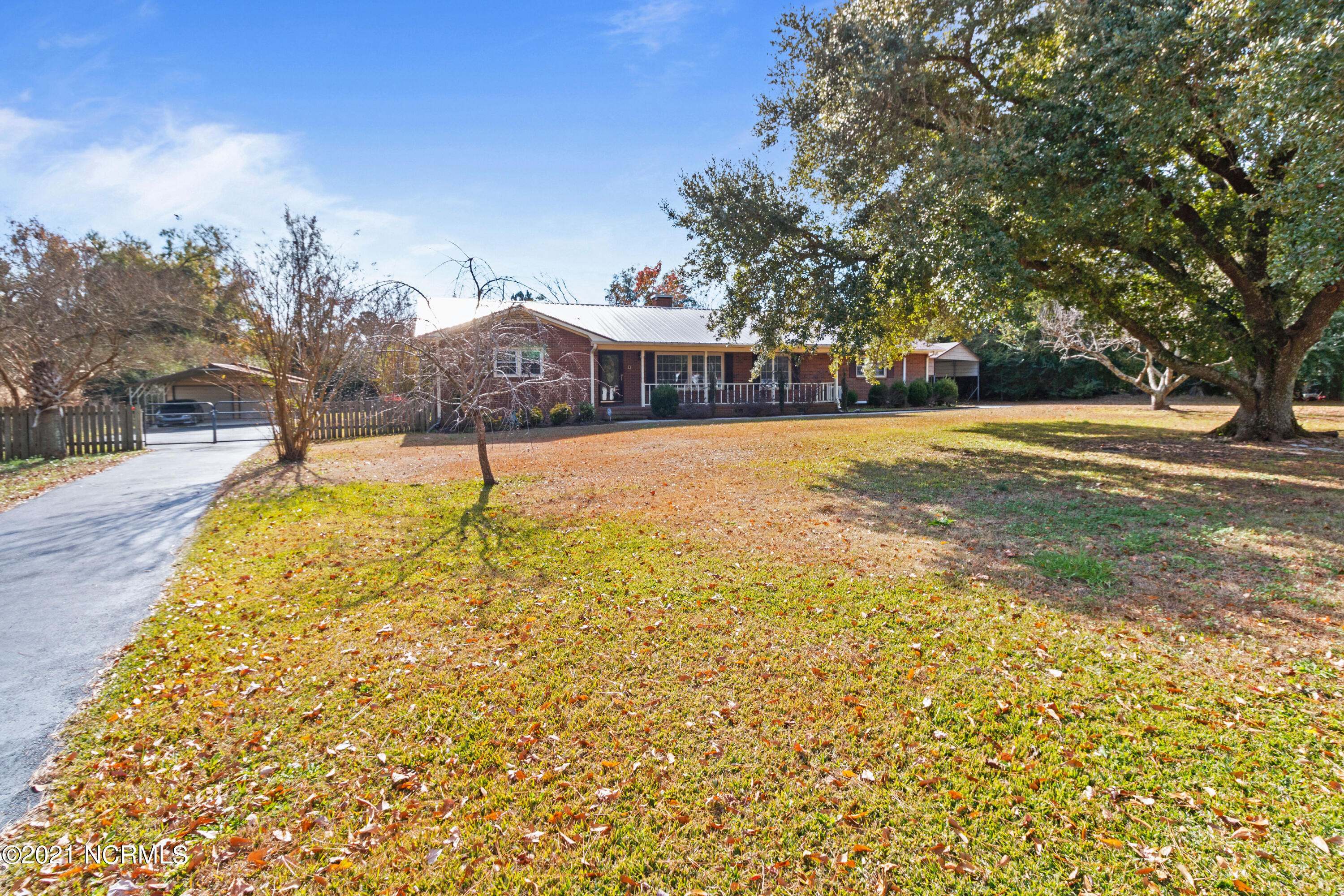144 Thomas Humphrey Road Jacksonville, NC 28546 - Photo 3 of 31 IMG_2591
