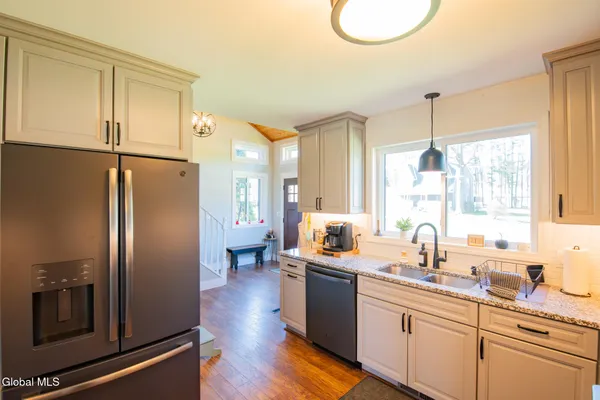 $474,900 | 25 Kimberly Lane, Moreau, NY 12828
