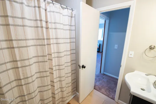 $474,900 | 25 Kimberly Lane, Moreau, NY 12828