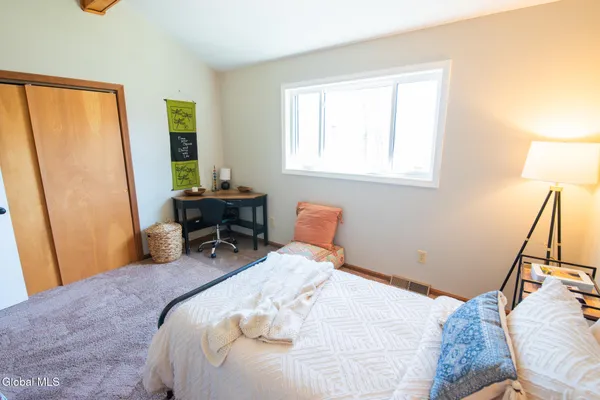 $474,900 | 25 Kimberly Lane, Moreau, NY 12828