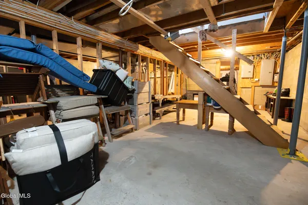 $474,900 | 25 Kimberly Lane, Moreau, NY 12828