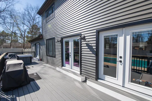 $474,900 | 25 Kimberly Lane, Moreau, NY 12828