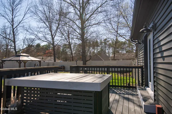 $474,900 | 25 Kimberly Lane, Moreau, NY 12828