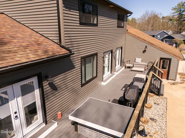 $474,900 | 25 Kimberly Lane, Moreau, NY 12828