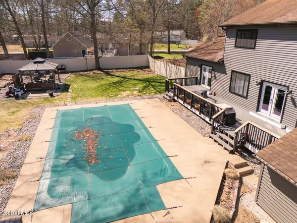 $474,900 | 25 Kimberly Lane, Moreau, NY 12828