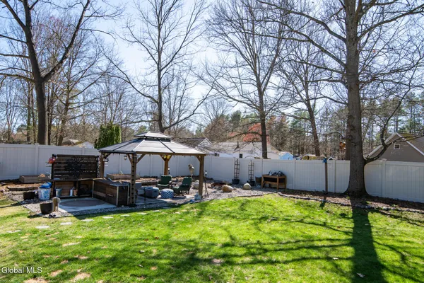 $474,900 | 25 Kimberly Lane, Moreau, NY 12828