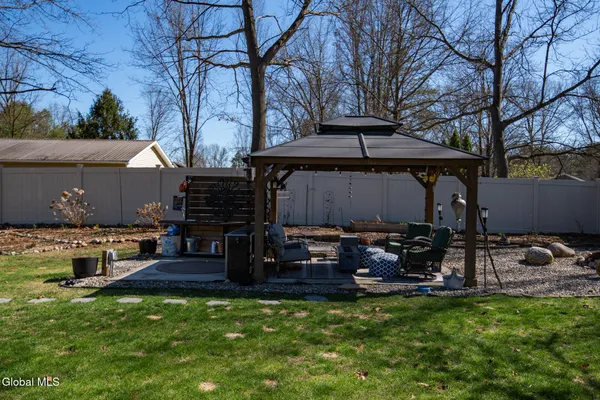 $474,900 | 25 Kimberly Lane, Moreau, NY 12828