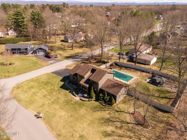 $474,900 | 25 Kimberly Lane, Moreau, NY 12828