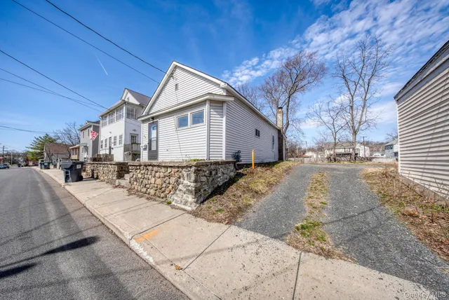 $157,000 | 311 Tower Avenue, Maybrook, NY 12543