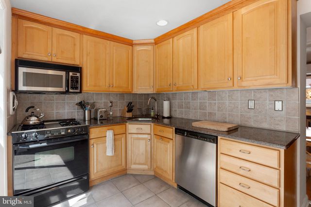 $421,500 | 2046 Kater Street, Philadelphia, PA 19146