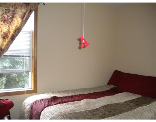 335 10th Avenue Woonsocket, RI 02895 - Photo 5 of 8 Bedroom.