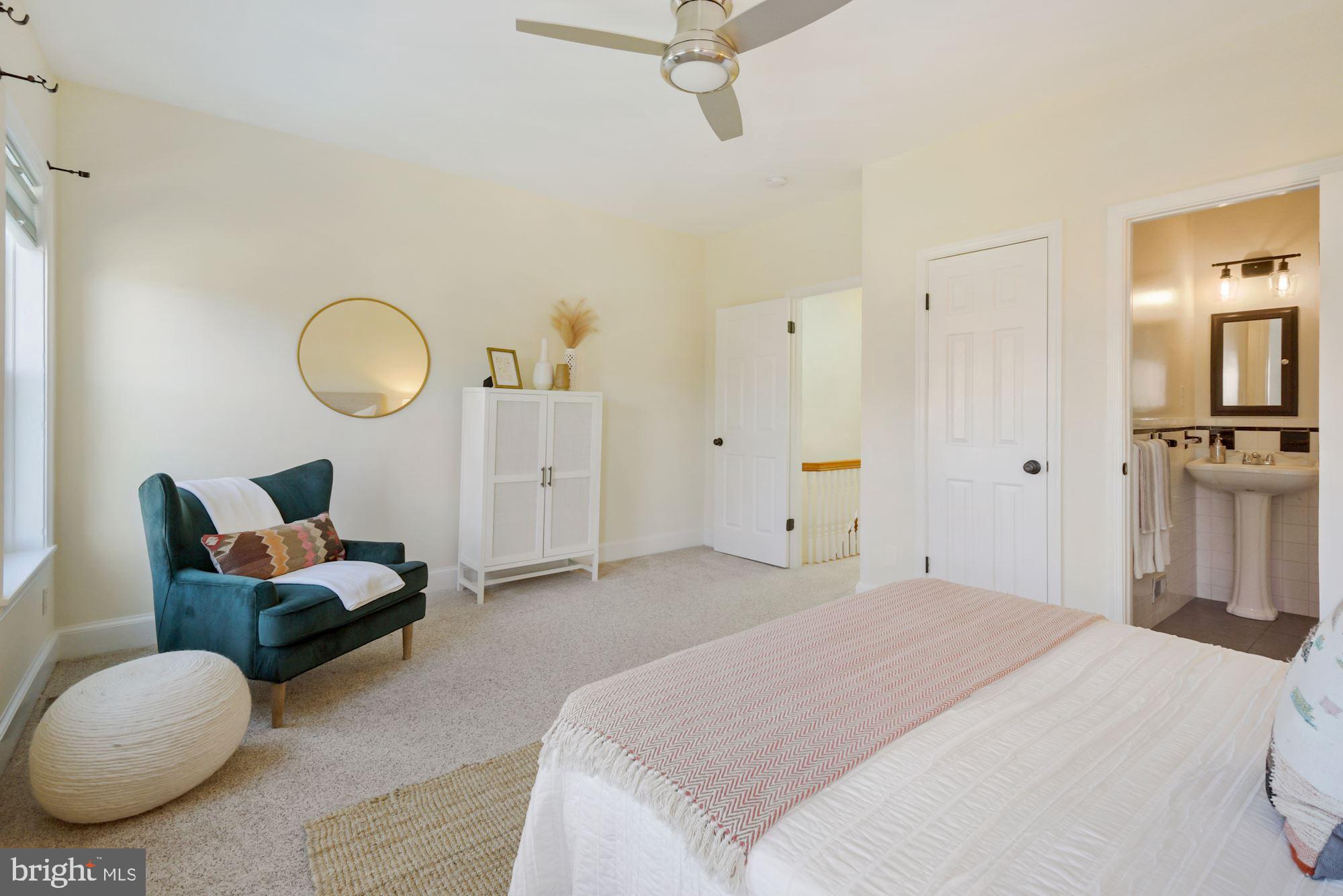 1529 1st Street Northwest Washington, DC 20001 - Photo 17 of 31 Owner's Suite