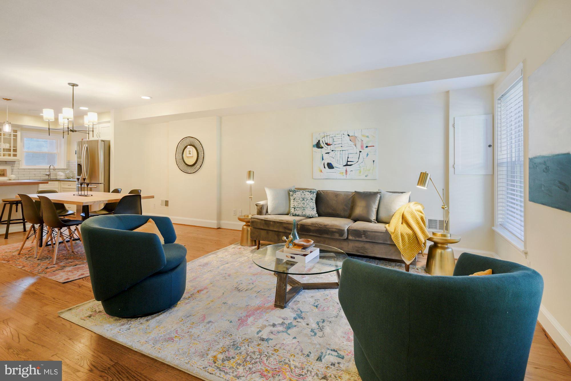 1529 1st Street Northwest Washington, DC 20001 - Photo 4 of 31 Living Room