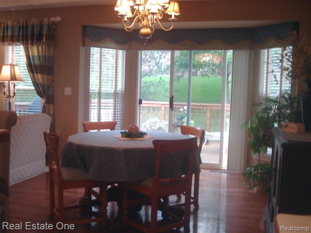 959 Churchill Circle, Unit 70 Rochester, MI 48307 - Photo 6 of 17 churchilld circle 005.jpg