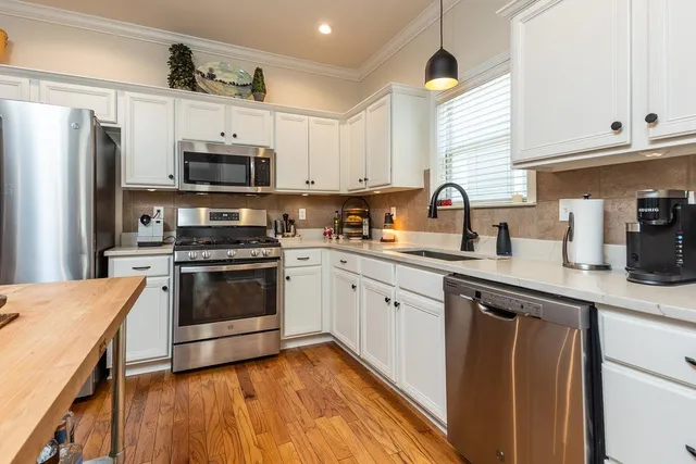 $399,000 | 1279 Island Harbor Drive, Memphis, TN 38103