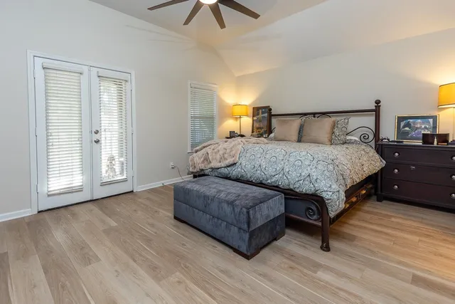 $399,000 | 1279 Island Harbor Drive, Memphis, TN 38103