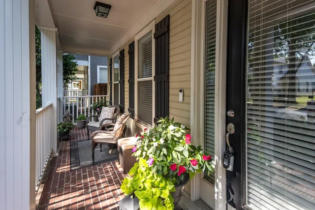 $399,000 | 1279 Island Harbor Drive, Memphis, TN 38103