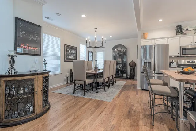 $399,000 | 1279 Island Harbor Drive, Memphis, TN 38103