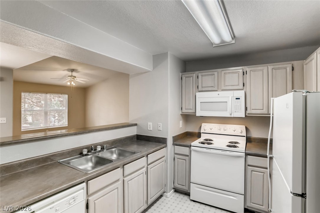 555 East Silverado Ranch Boulevard, Unit 2012 Las Vegas, NV 89183 - Photo 11 of 28