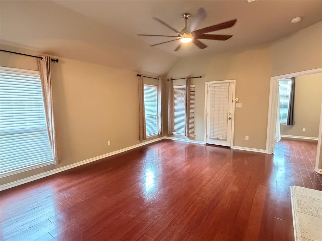 10329 StonesideTrail Fort Worth, TX 76244 - Photo 6 of 24