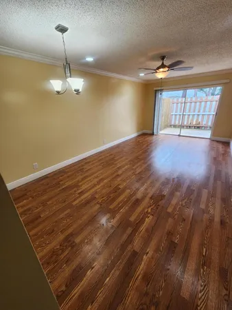 $2,400 | 5231 Pine Abbey Drive South, West Palm Beach, FL 33415
