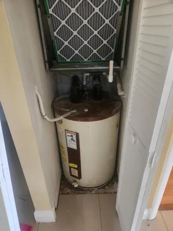 $2,400 | 5231 Pine Abbey Drive South, West Palm Beach, FL 33415