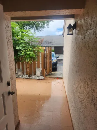 $2,400 | 5231 Pine Abbey Drive South, West Palm Beach, FL 33415