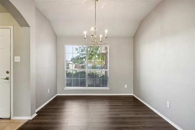 $420,000 | 1013 Chesterfield Drive, Murphy, TX 75094