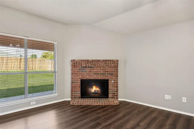 $420,000 | 1013 Chesterfield Drive, Murphy, TX 75094