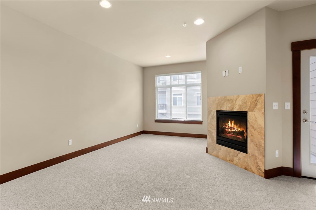 4012 Northeast 3rd Place Renton, WA 98056 - Photo 4 of 17