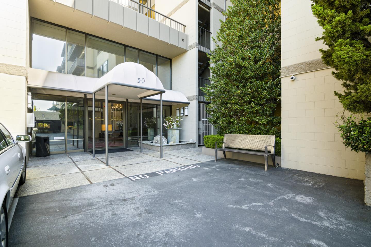 50 Mounds Road, Unit 415 San Mateo, CA 94402 - Photo 2 of 29 a view of a house with backyard and sitting area