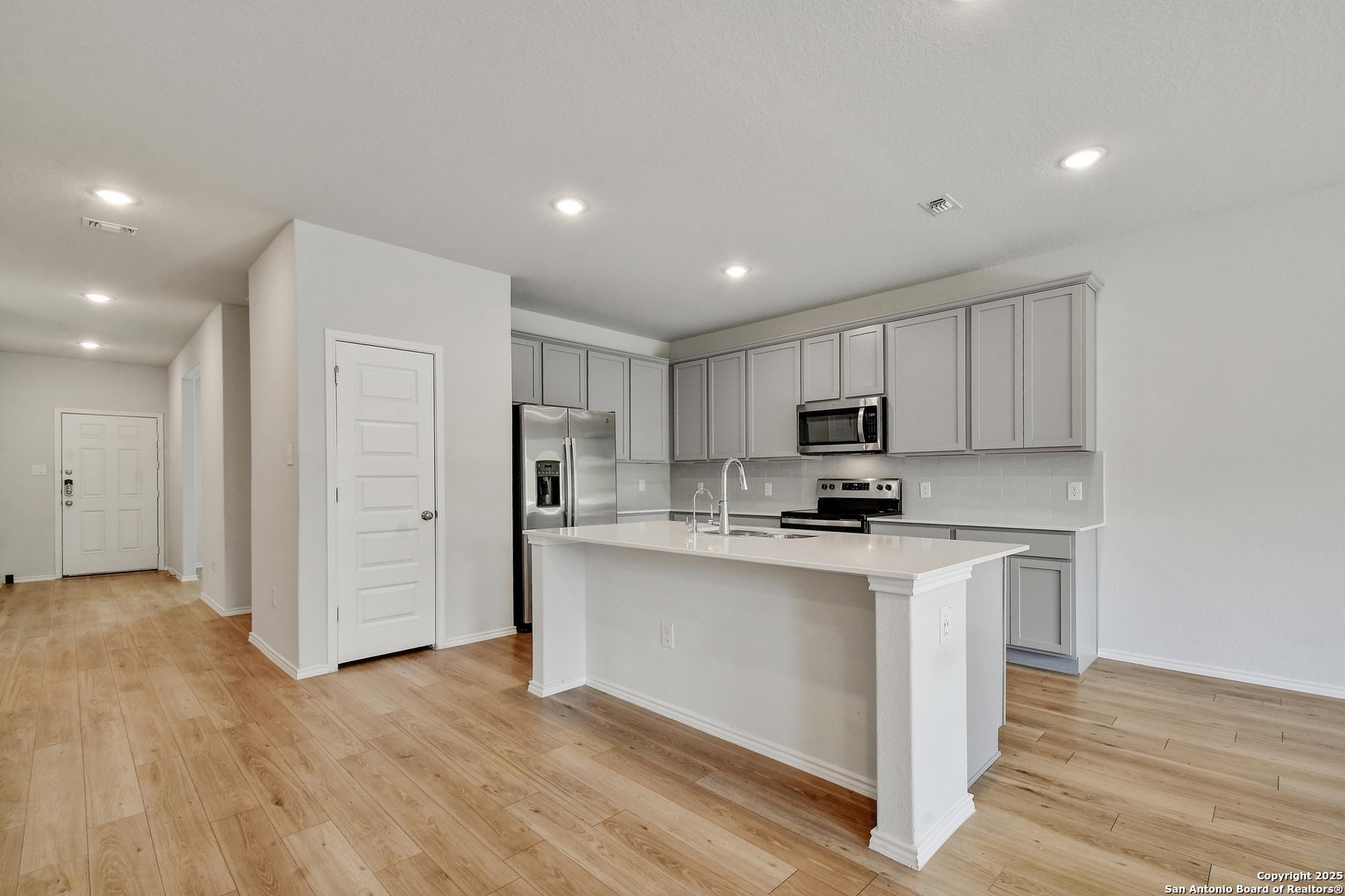 113 Bella Rosa Trail Cibolo, TX 78108 - Photo 5 of 31