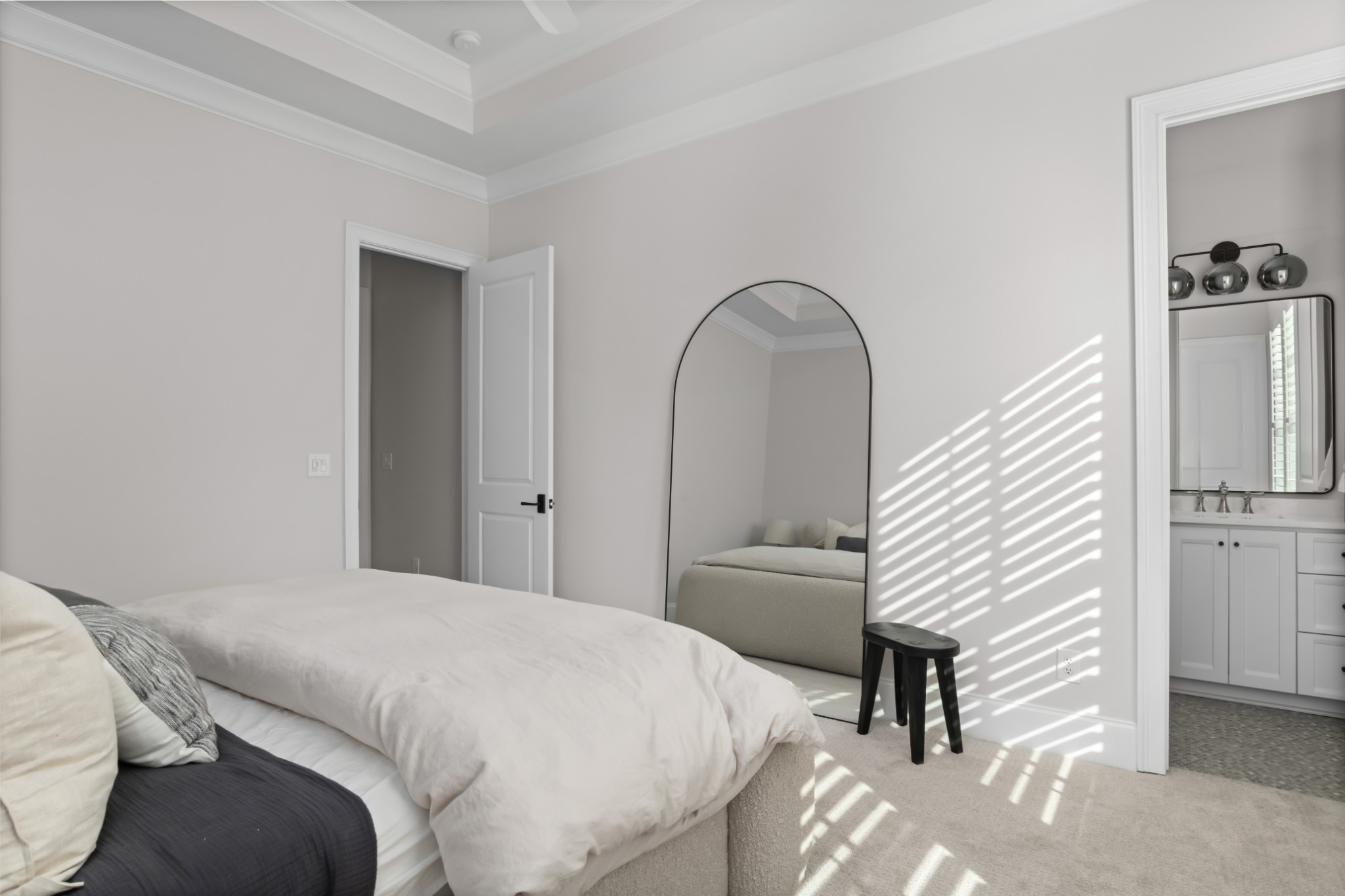 143 Splendor Ridge Drive Franklin, TN 37064 - Photo 47 of 75 a bedroom with a bed and a table