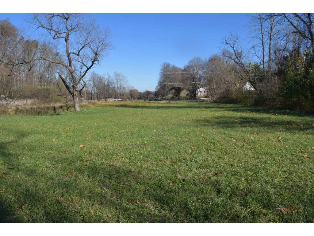 104 Springbrook Road Unicoi, TN 37692 - Photo 3 of 25 Photo 3