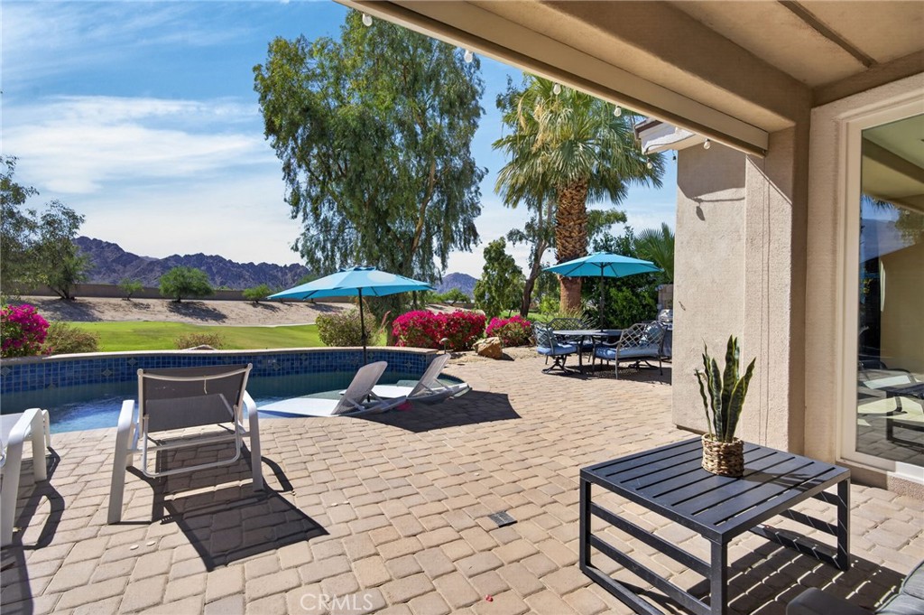 81074 Barrel Cactus Road La Quinta, CA 92253 - Photo 46 of 71 ELECTRIC AWNINGS