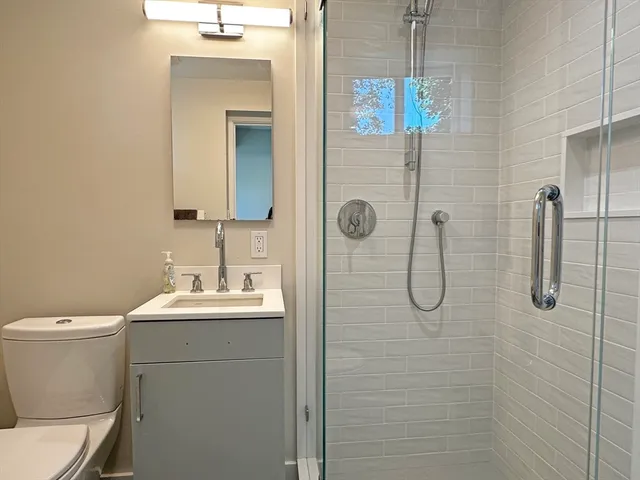 $6,250 | 6 Brownson Terrace, Boston, MA 02130