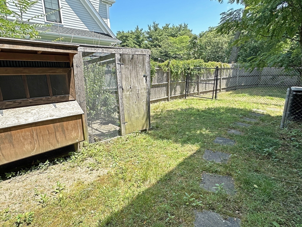 6 Brownson Terrace Boston, MA 02130 - Photo 36 of 38