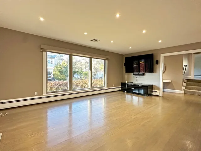 $6,250 | 6 Brownson Terrace, Boston, MA 02130