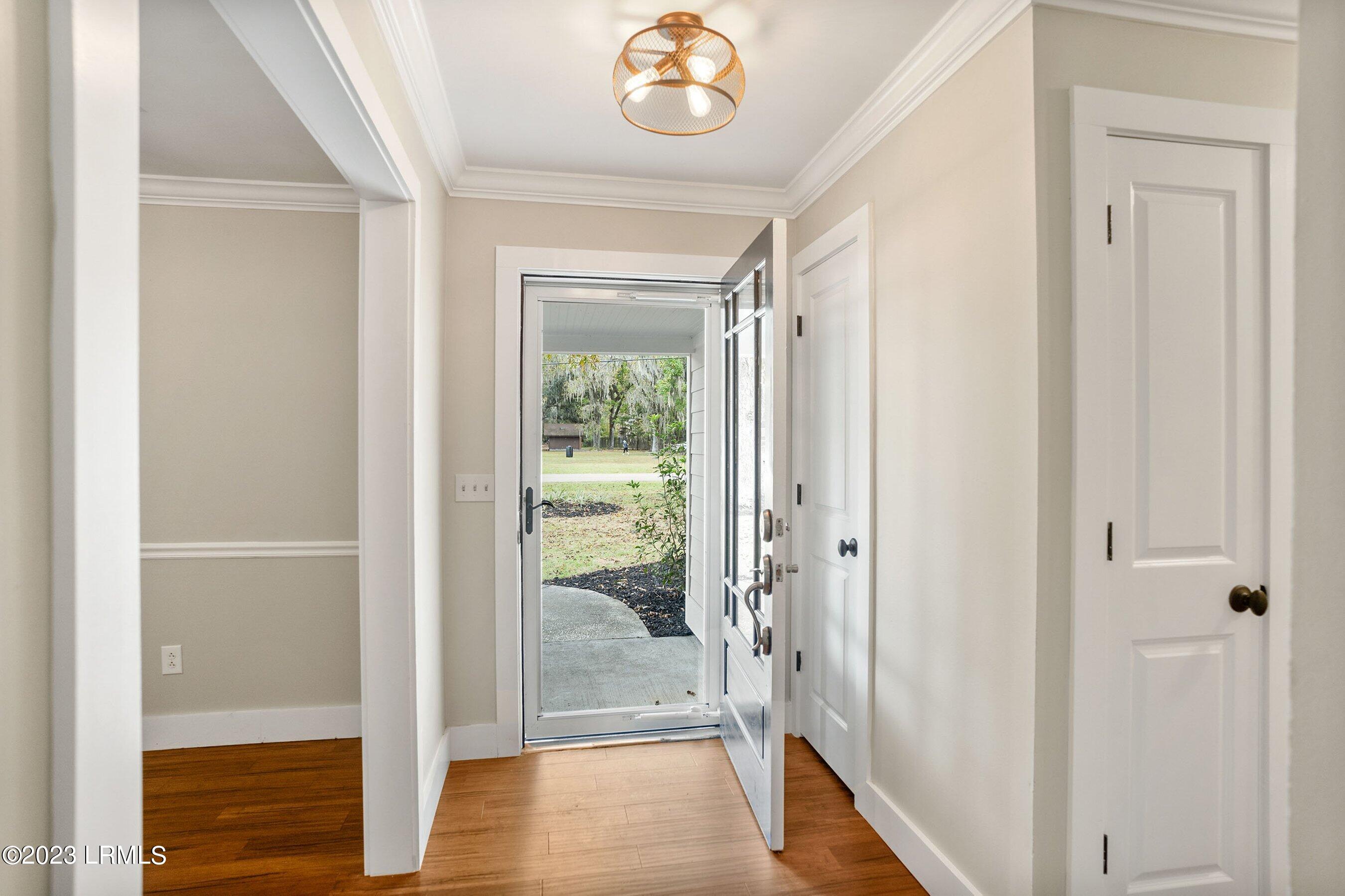 1406 Battery Creek Road Beaufort, SC 29902 - Photo 3 of 50 DSC08064-15.jpg-SMALL