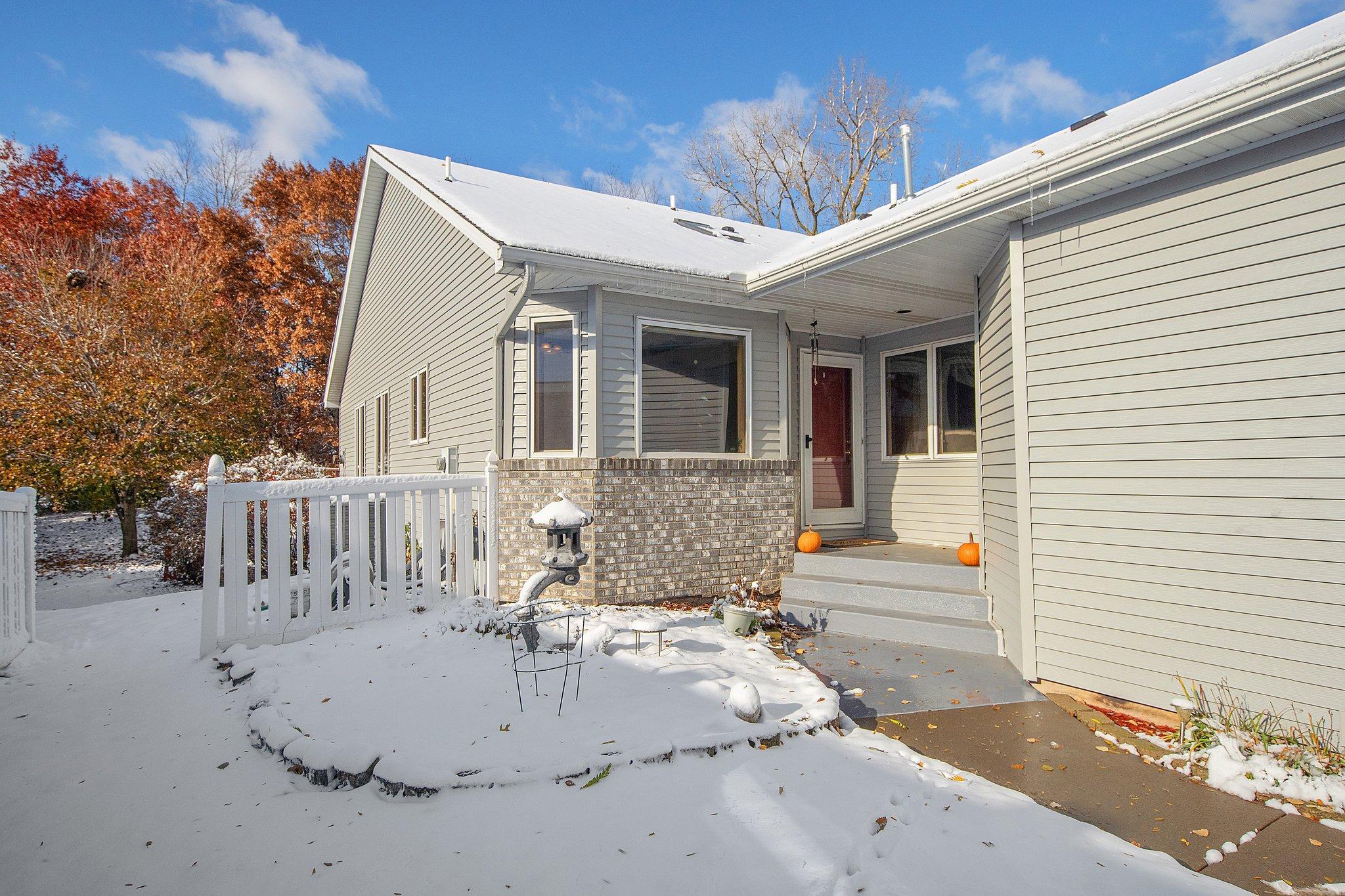 5625 Heather Ridge Court Shoreview, MN 55126 - Photo 4 of 42