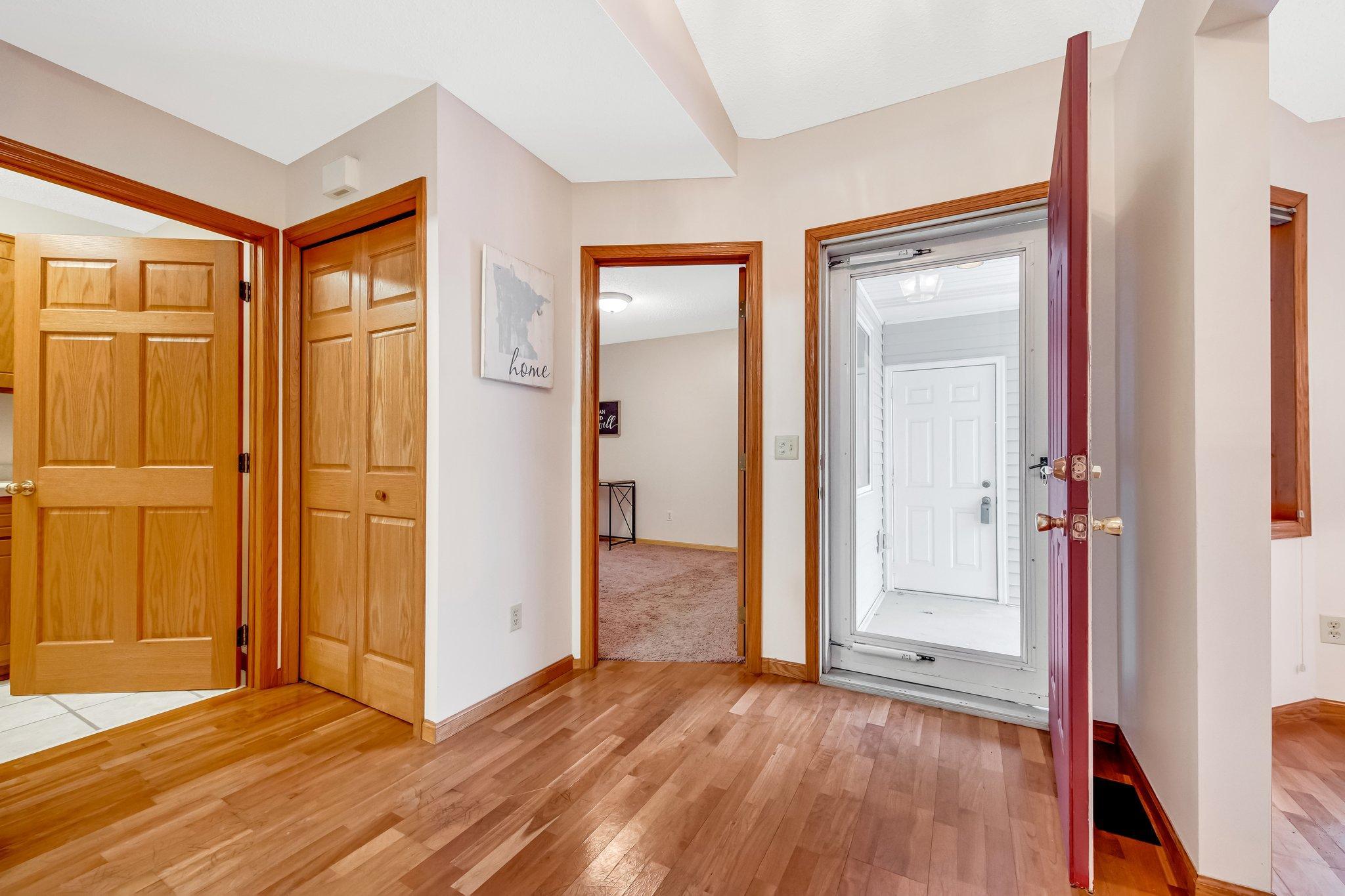 5625 Heather Ridge Court Shoreview, MN 55126 - Photo 5 of 42
