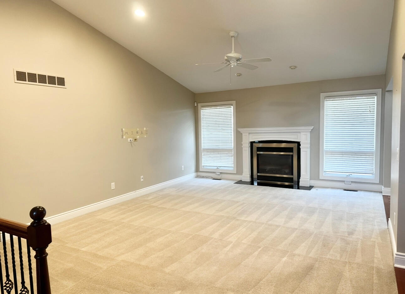 9556 Wayne Road Livonia, MI 48150 - Photo 3 of 19 IMG_7289