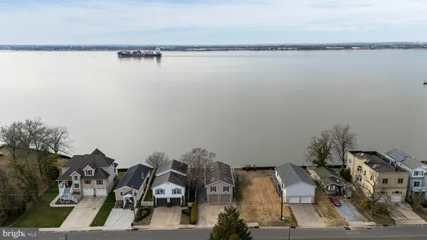 $450,000 | 75 Enlow Place, Pennsville, NJ 08070