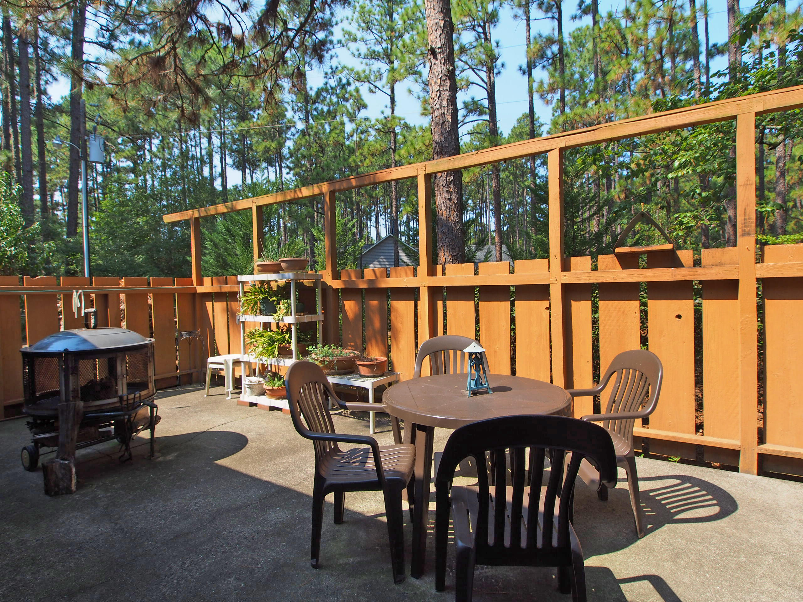 187 Turner Road Pinehurst, NC 28374 - Photo 20 of 27 patio1