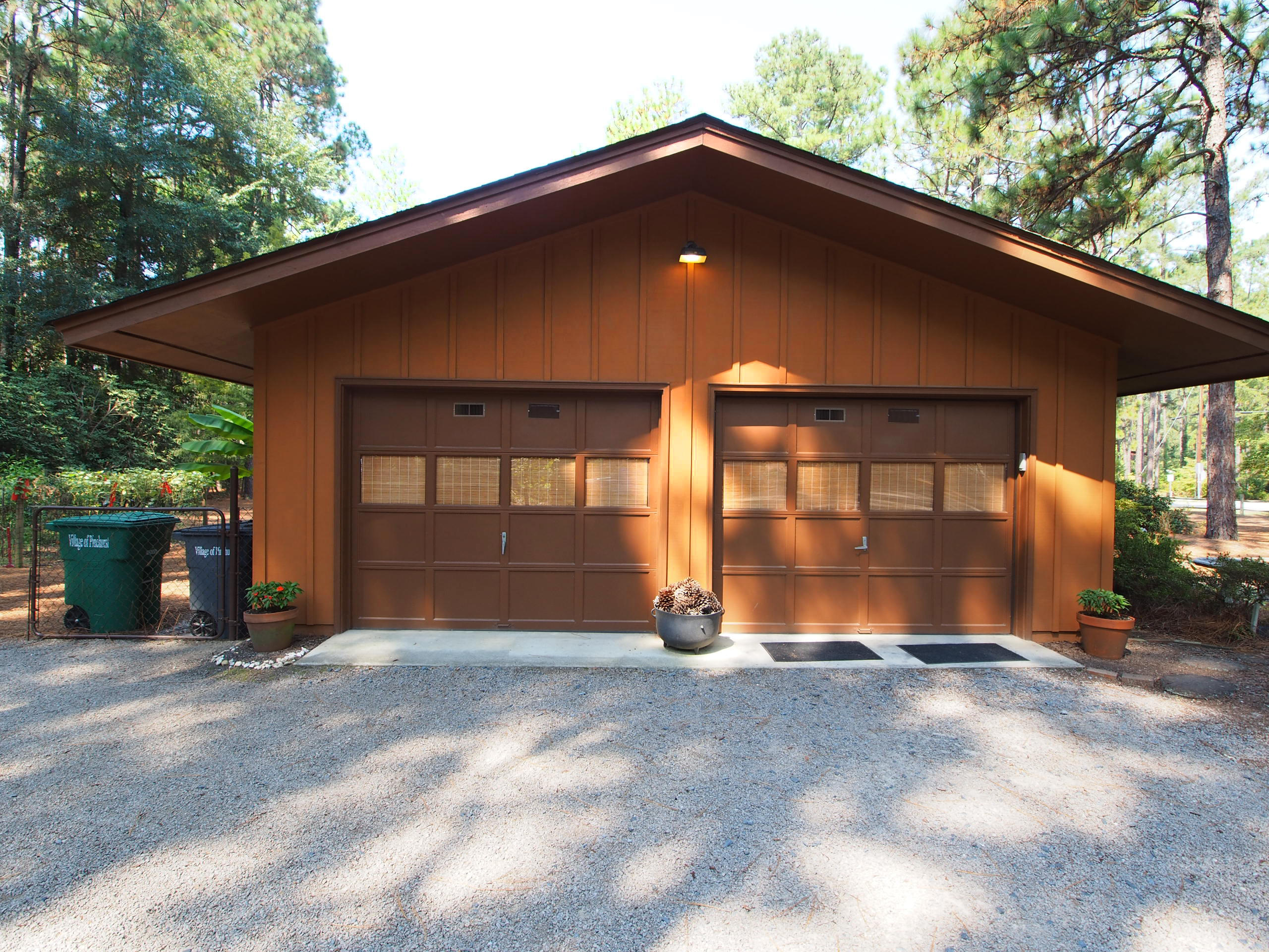 187 Turner Road Pinehurst, NC 28374 - Photo 2 of 27 garage1